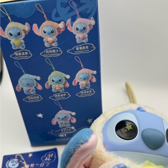 Stitch Eat Something before Sleep Plush Keychain Confirmed Pineapple - Picture 3 of 3